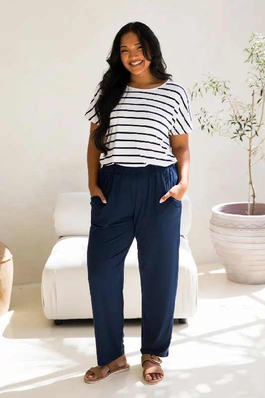 Frankie Pant in Navy