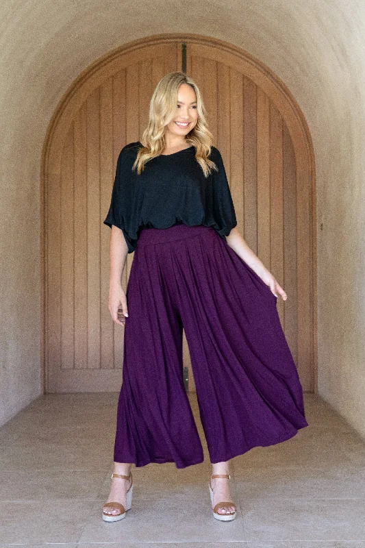 FINAL SALE Ultimate Pant in Berry